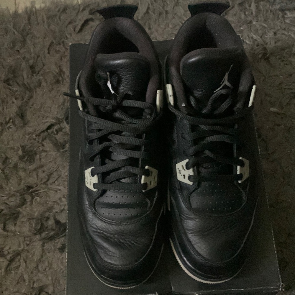 Air Jordan 4s